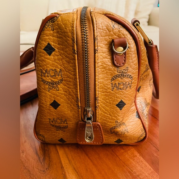 Authentic MCM cognac Boston bag - Picture 6 of 12